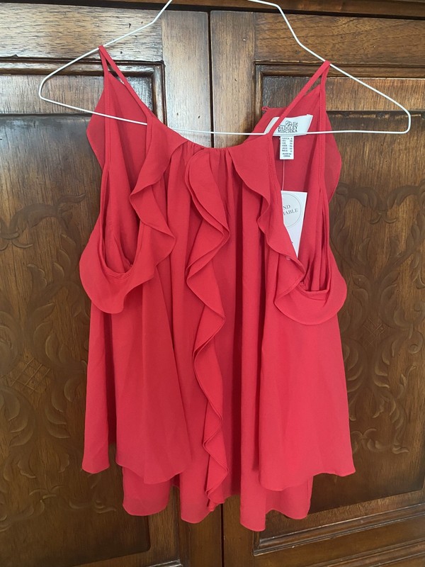 NWT Belle Badgley Mischka Lulu Crepe Cold Shoulder Ruffle Top Blouse Sz 6
