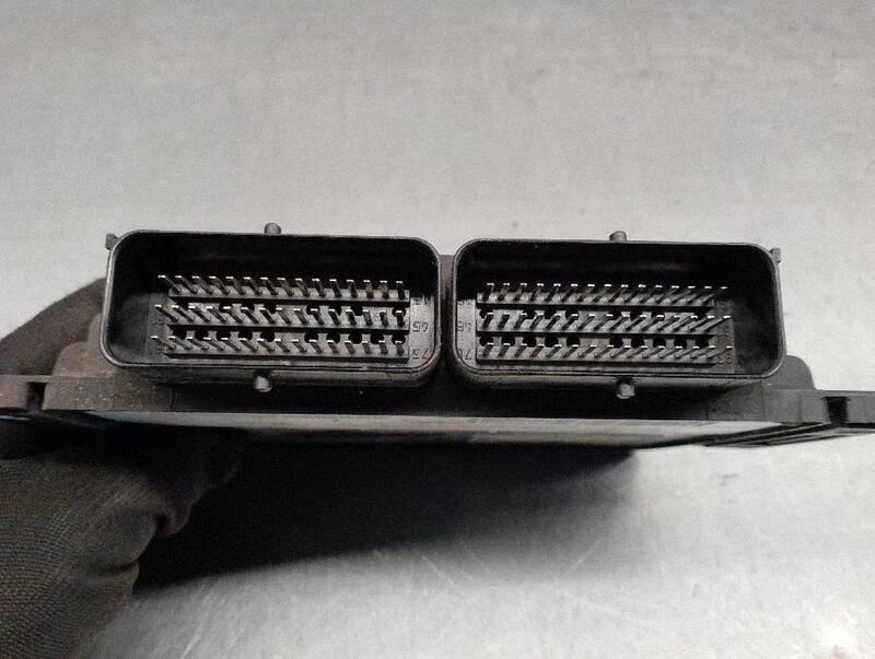 7700114873 centralina motore per RENAULT MEGANE I FASE 2 BERLINA (BA0) 5077497 - Immagine 3 di 4