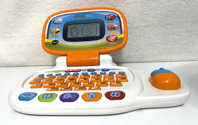 V Tech My Own Leaptop Learning Interactive Laptop Computer Green TESTED-WORKS!