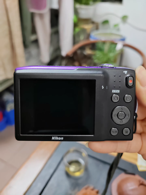 美品　【オールドコンデジ】 Nikon COOLPIX S3300 Amazon.com : Nikon COOLPIX S3300 16 MP Digital Camera with 6x Zoom