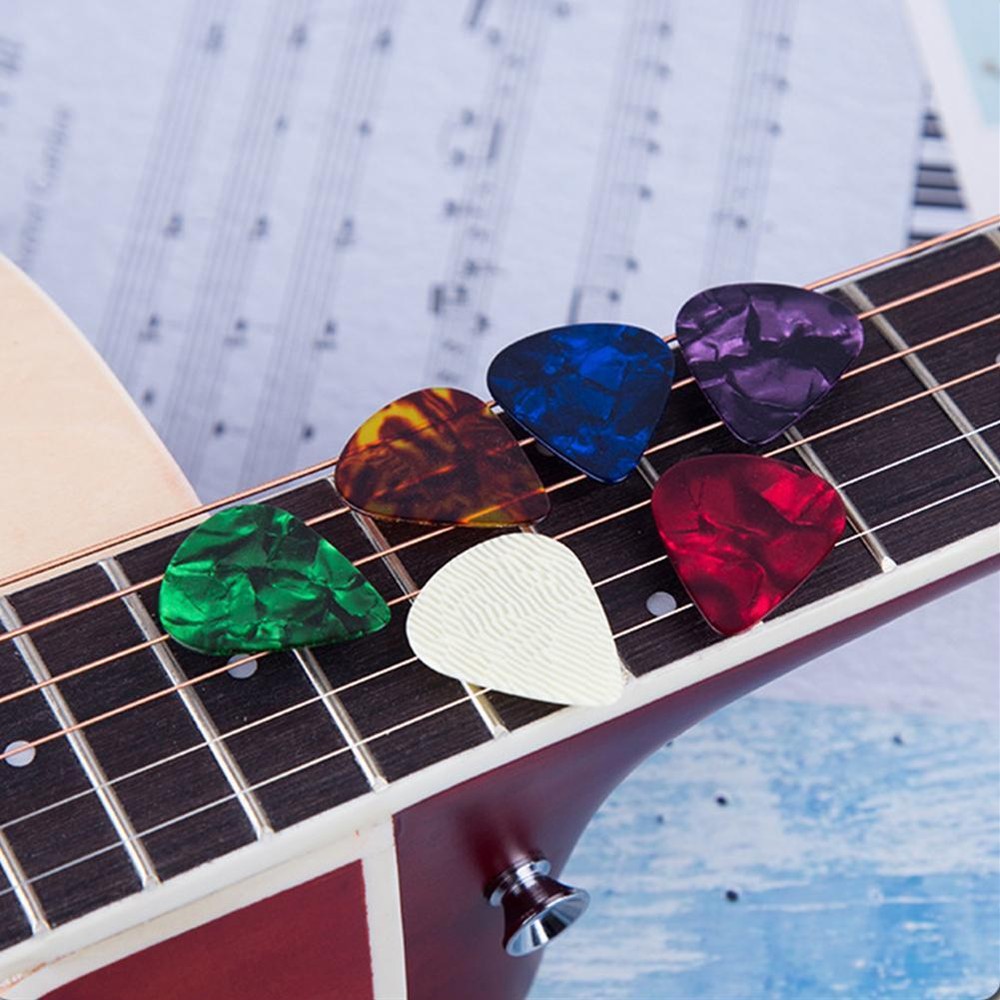1Pc Acoustic Bulk Guitar Pick 0.46/0.71/0.96mm Color Random