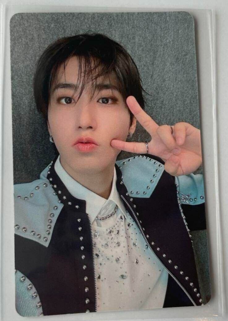 Stray Kids Photocard dominATE JAPAN GIANT Osaka Official – Choose