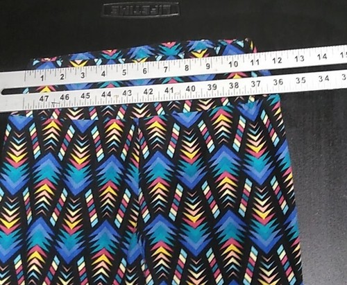 LuLaRoe Aztec Tribal Pattern Womens Leggings One Size Blue Yellow Red - Picture 5 of 7