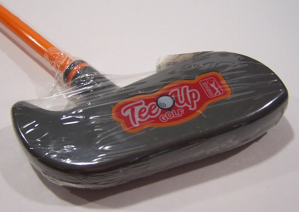 PGA Tour Tee-Up 28" Orange Putter Right-Handed Golf Club 6-11 Yrs Up to 55" Tall - Image 2 of 4