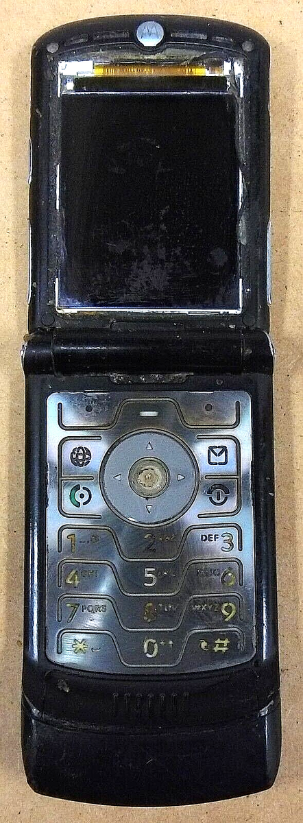 Motorola RAZR V3 - Black and Silver ( GSM ) Cellular Flip