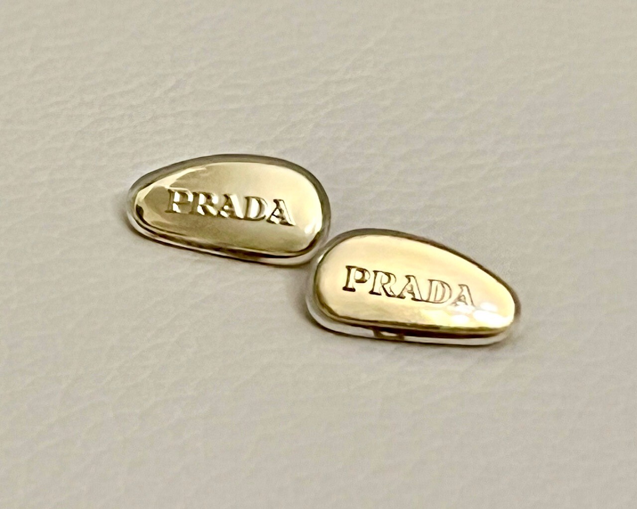 Golden 15mm Size W/ Screws
