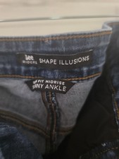 Lee Riders Women's Shape Illusions Slim Fit Bootcut Jeans Size 16W Dark Wash