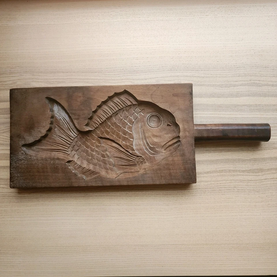ANTIGUO MOLDE JAPONÉS PARA PASTELES KASHIGATA MADERA DE PESCADO DE BESUGO TAI  Foto 3 de 4