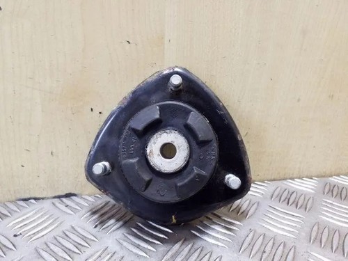 BMW X5 E53 Stoßdämpferhalter hinten rechts 6773669 33526773669 3.00 26142612