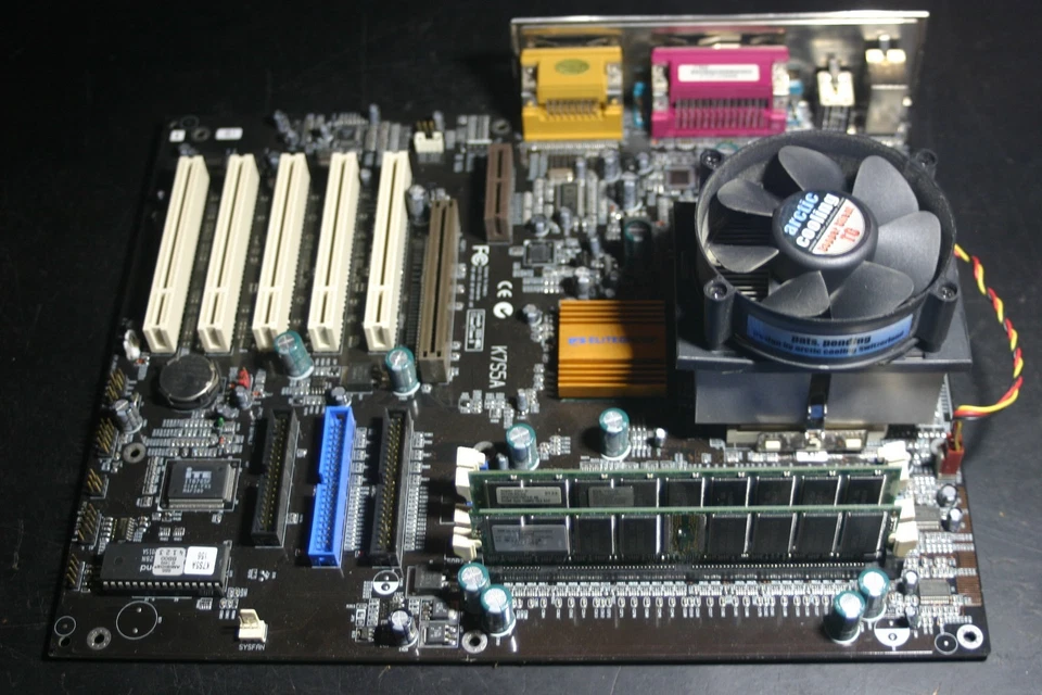 ECS Elitegroup K7S5A ATX Mainboard, AMD Athlon XP 1800+ 1 GB SD Ram geprüft - Bild 3 von 4