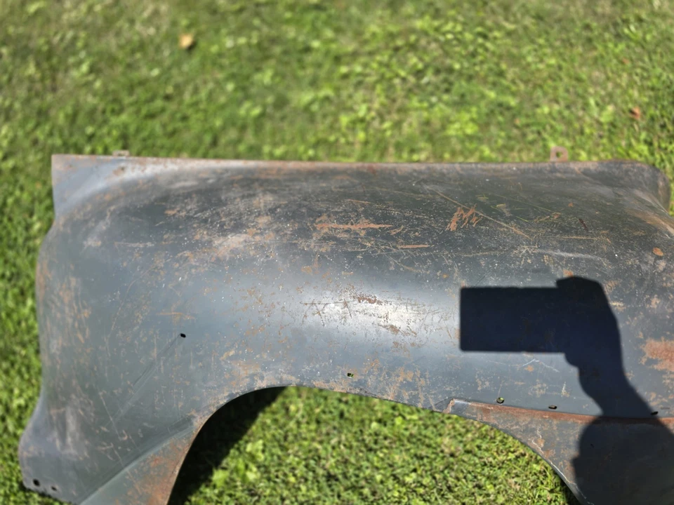 1946 1947 1948 NOS MOPAR GUARDABARROS PLYMOUTH P15 Special Deluxe EE. UU. DIESTRO FRT LH RR Foto 3 de 4