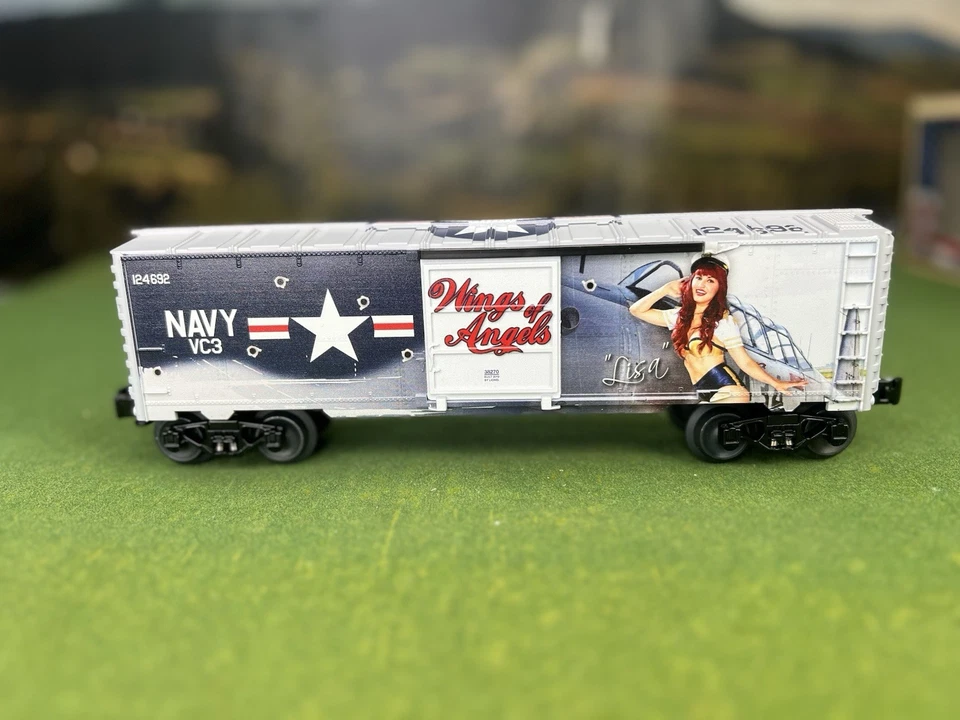 LIONEL 1938270 WINGS OF ANGELS LISA MARIE BOXCAR O GAUGE BOXCAR WWII NAVY MINT - Image 4 of 4
