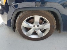 Used Wheel Fits 2012 Jeep Grand Cherokee Road Wheel 20x8 5 Spoke Polished Grade Used Wheel Fits 2012 Jeep Grand Cherokee Road Wheel 20x8 5 Spoke Polished Grade