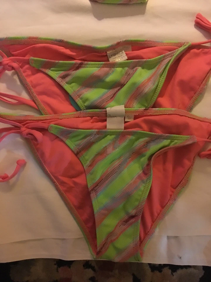 Traje de baño L*Space By Monica Wise pantalones de bikini de baño geométrico rosa y verde Foto 4 de 4