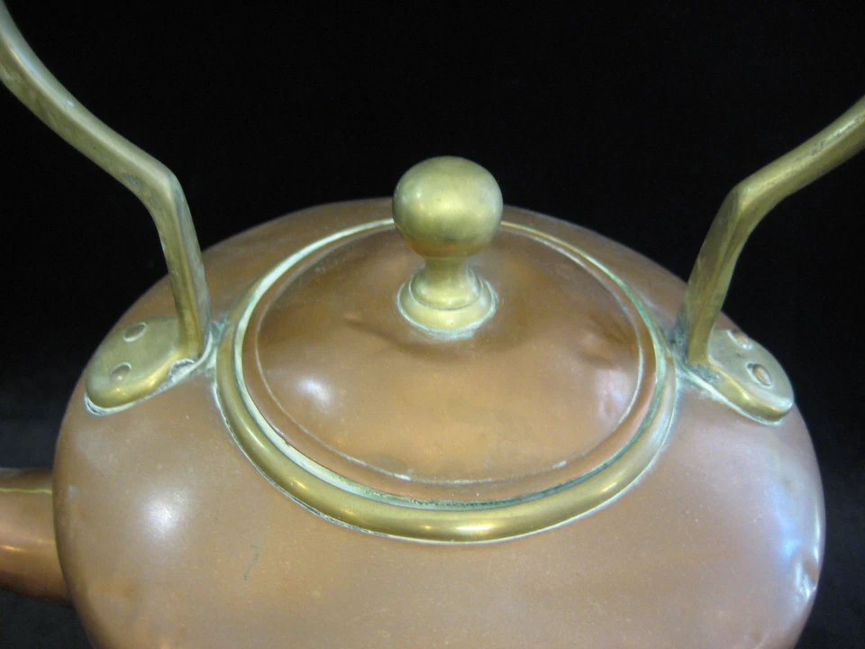 Винтажный медный чайник ручной работы, высота 12 дюймов, включая ручку, ширина 12 дюймов  - Изображение 2 из 4