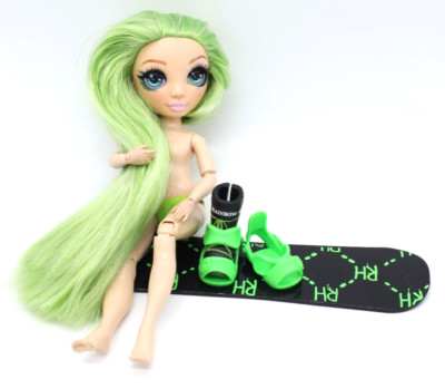 Rainbow High Doll Jade Hunter Winter Break Edition