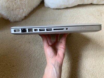 Apple MacBook Pro A1278 13.3 inch Laptop - MD313LL/A (October