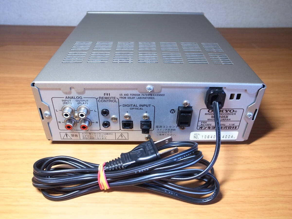 ONKYO MD-105X MD Mini Disc Recorder High Speed Audio System Silver