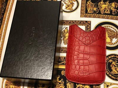 Vertu Quest Vertical Slip Red Alligator Extremely RARE Exotic Brand NEW 