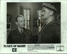 1987 Press Photo John Mills with his co-actor Alec Guinness in 