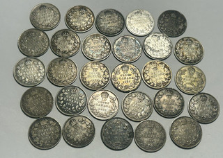 1899 TO 1919 CANADA 925 SILVER TEN CENTS LOT / 28 COINS