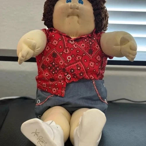 Vintage Cabbage Patch Kids Doll Signed Xavier Roberts – Red Bandana Outfit RARE