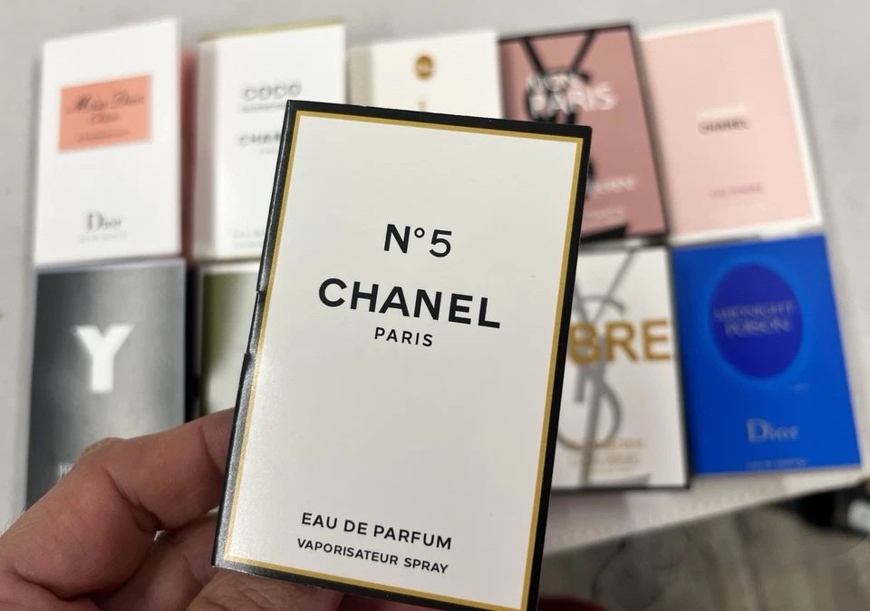 Frascos en aerosol de muestra de perfume de colonia para hombre y mujer elige el aroma envío combinado Foto 3 de 4