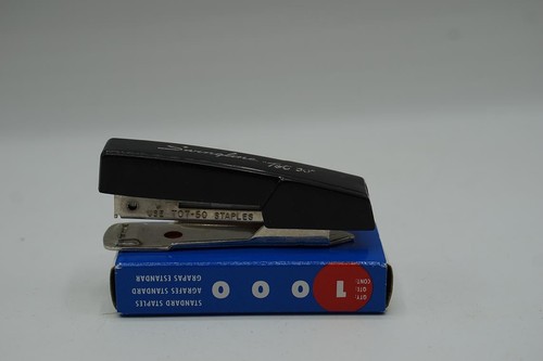 Swingline Tot 50 Mini Tacker Box Von Teilweise Gebraucht Klammern Funktioniert - Bild 2 von 4