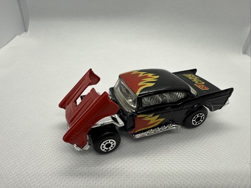 Voiture Miniature Matchbox Superfast N°4 - Chevrolet 57 Rose, 1979