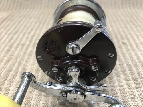 PENN SALTWATER #26 FISHING REEL STAR DRAG GOOD CONDITION Ships Free!! - Picture 2 of 7