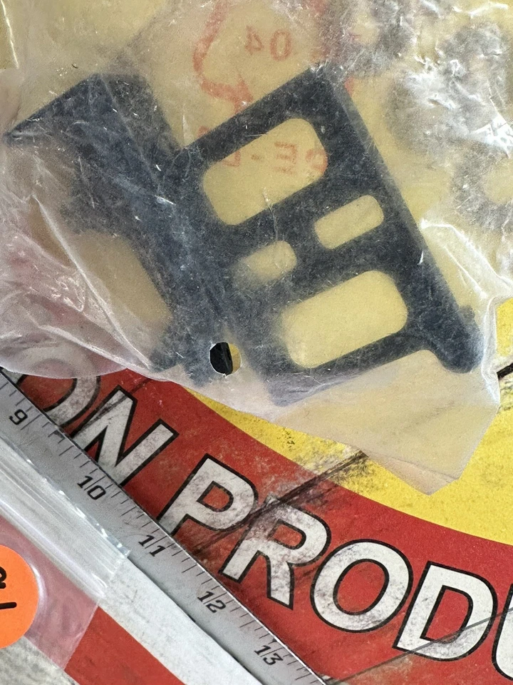 REDCAT RACING BS803-008 BATTERY BASE - Image 3 of 4