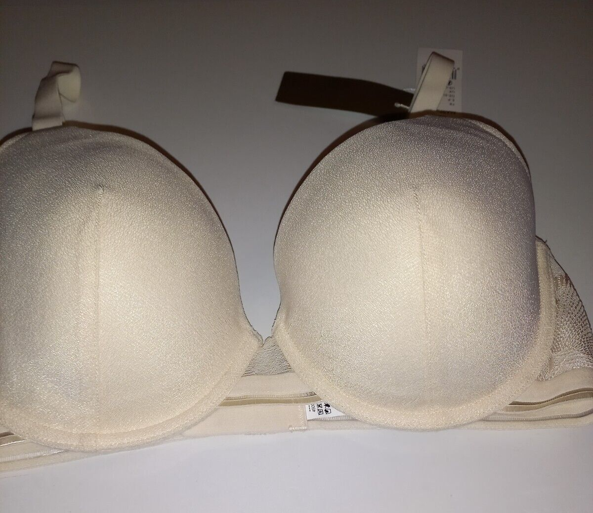 Soutien-gorge Balconnet Belcor - Taille FR95B / EU80B / UK36B - Blanc Crème - Neuf Avec étiquettes