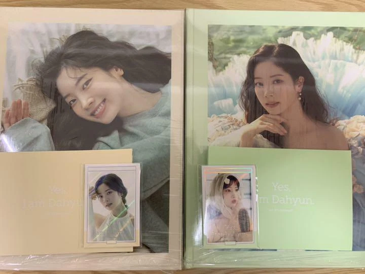 TWICE Dahyun Yes I am Dahyun 1st PHOTOBOOK Photobook+postcard+Photocard TWICE Dahyun Yes I am Dahyun 1st PHOTOBOOK Photobook+postcard+Photocard