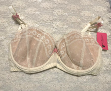 Betsey Johnson Lace Balconette Bra 30DD Snow White UW Style 723325