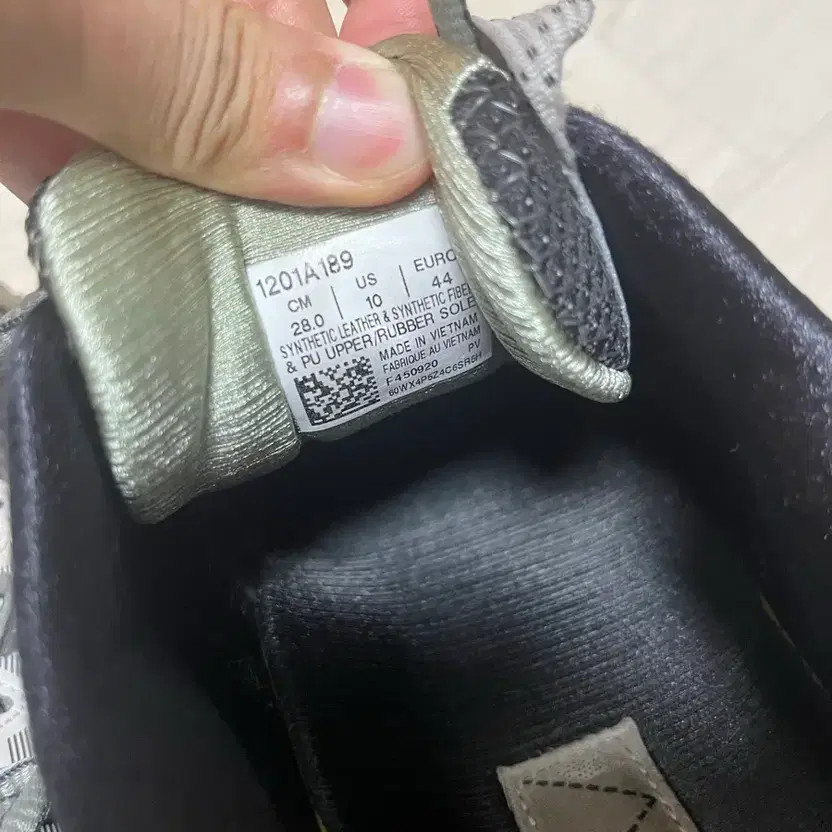 Asics UB1-S Gel Kayano 14 Running Shoes, Gray, Size 280