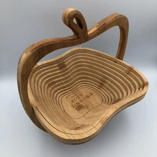 Bonnie And Pop NY Collapsible Apple Shaped Fruit Basket/Tray