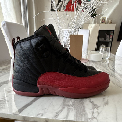 Jordan Air Jordan 12 Sneaker Herren schwarz/rot EU 43 US 9,5 High Top CT8013-002