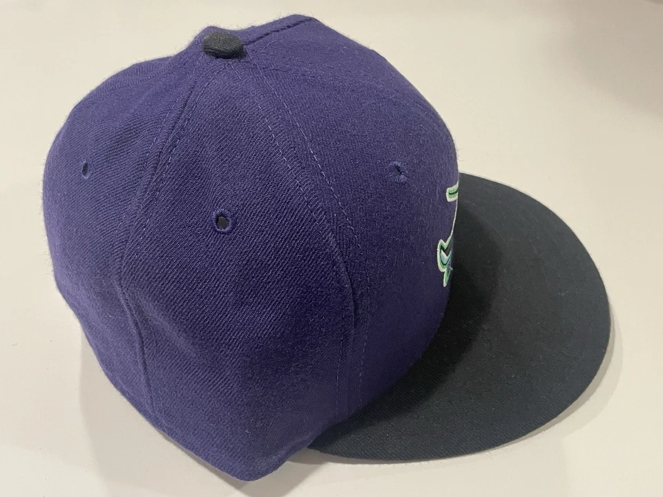 Vintage New Era Tampa Bay Devil Rays Fitted Cap Hat 7 1/8 5950Diamond Collection - Image 4 of 4