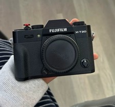 Fujifilm X-T20 Mirrorless 24.3MP Digital Camera Body Only English Tested