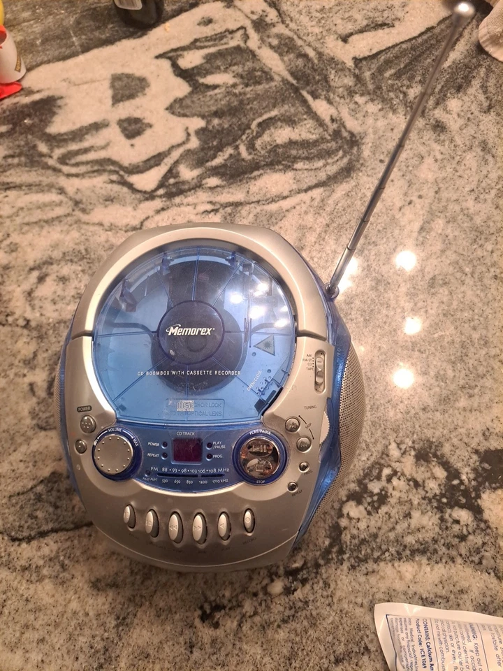 MP3126 azul claro azul Memorex radio estéreo boombox CD casete Foto 2 de 4