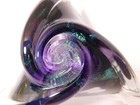 Spectacular an Original Signed Stan MEDGALL Triangle Shaped ArtGlass Paperweight — photo 3