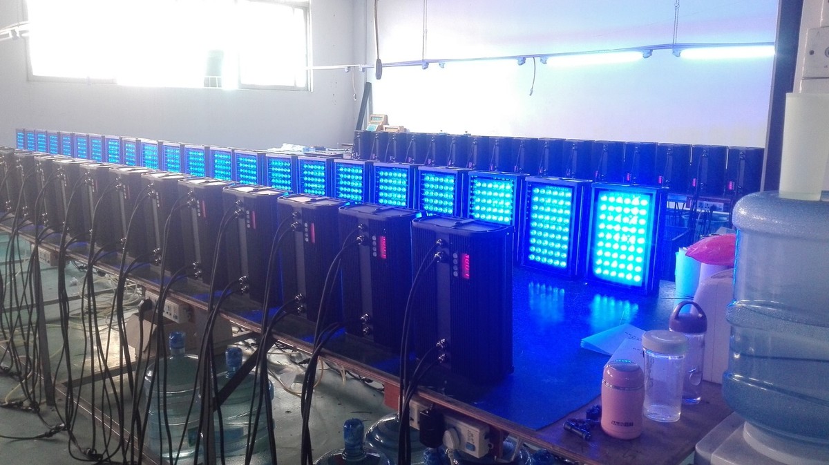 IP65 Par Light LED Square Stage Effect Light 24x18w RGBWA UV