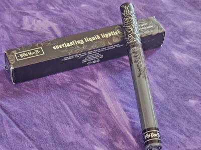 Kat Von D KVD Vegan Everlasting Liquid Lipstick Shade Woolf Color Matte Gray NIB