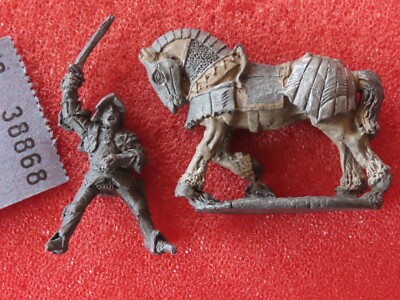 Zitadelle C26 Rosenkrieg berittene Waffenmänner mit Lance Lancer historisch