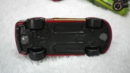 2013 Hot Wheels Burgandy 2007 Ford Mustang GT Custom Real Riders - Picture 4 of 4