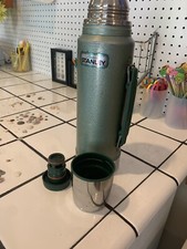 Stanley Aladdin Green Vacuum Thermos A-944DH Quart Made in USA Vintage
