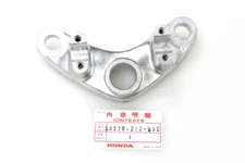 NOS Honda CB72 CB77 Early Handlebar Fork Triple Tree Top Bridge 53230-268-050