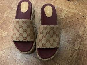 angelina gg supreme platform slide sandal gucci