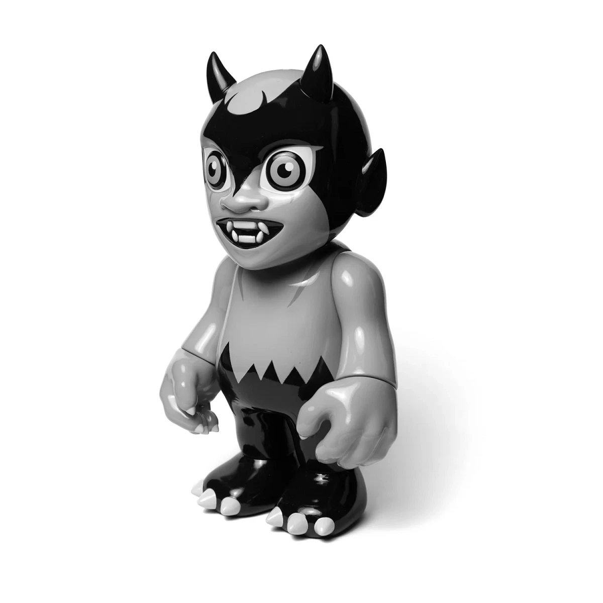 Preços baixos em Devilman figuras de ação de vinil: Grife e Urbano