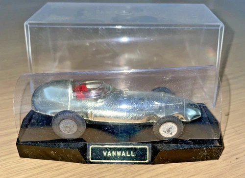 TROPHY VANWALL GOLD PLATED RACING CAR PRODUCED FOR M&S BASED ON CORGI 150S-RARE